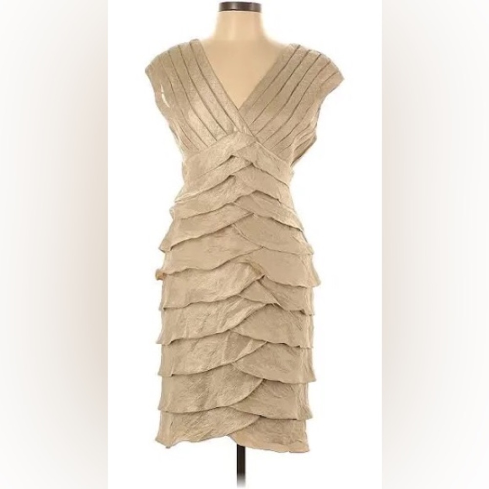 ADRIANNA PAPELL:  BEIGE LAYERED SLEEVELESS  SPECIAL OCCASION DRESS SIZE 8